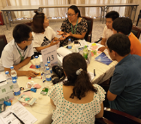 《銷售技能場景化及商務(wù)禮儀訓(xùn)練》 《銷售技能場景化及商務(wù)禮儀訓(xùn)練》